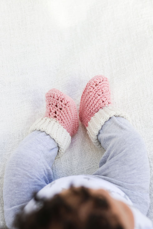 Itty Bitty Baby Booties Crochet Pattern