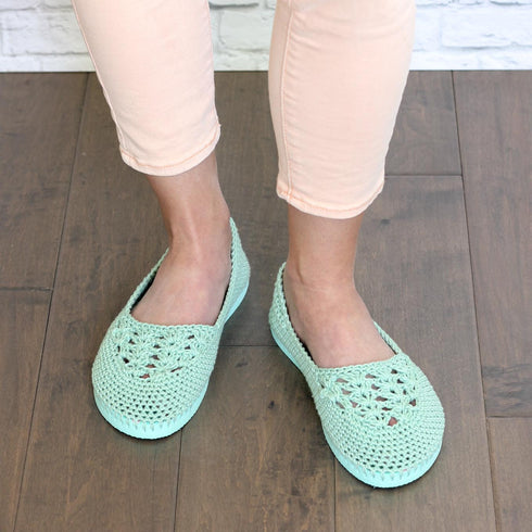 Summer Slippers With Flip Flop Soles Crochet Pattern