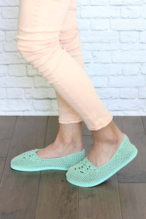 Summer Slippers With Flip Flop Soles Crochet Pattern