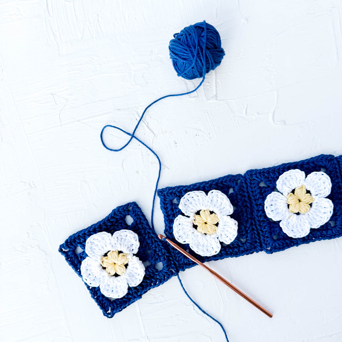 Petalpatch Bucket Hat Pattern E-book PDF