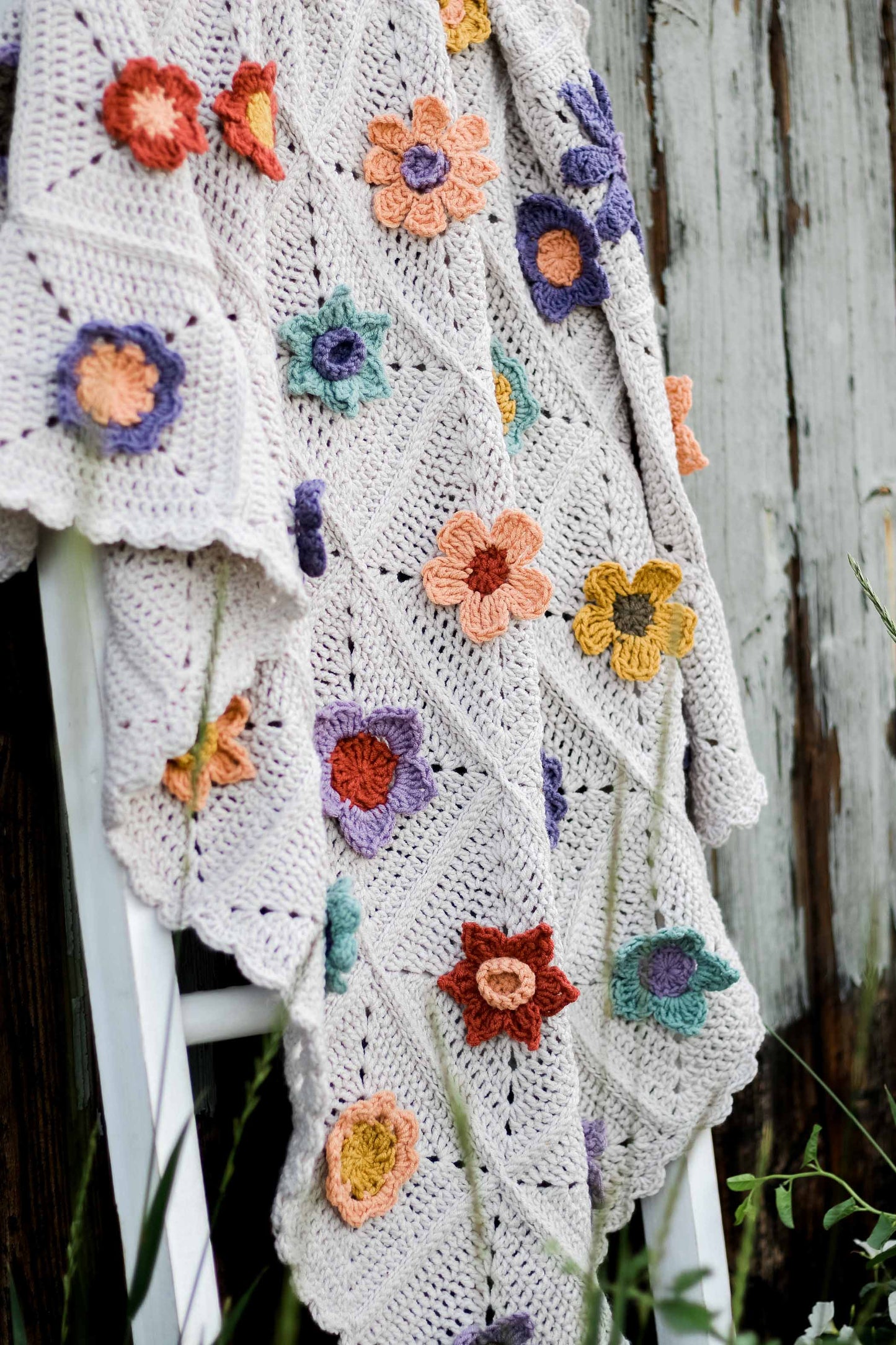 The Gathered Garden Blanket Pattern E-book