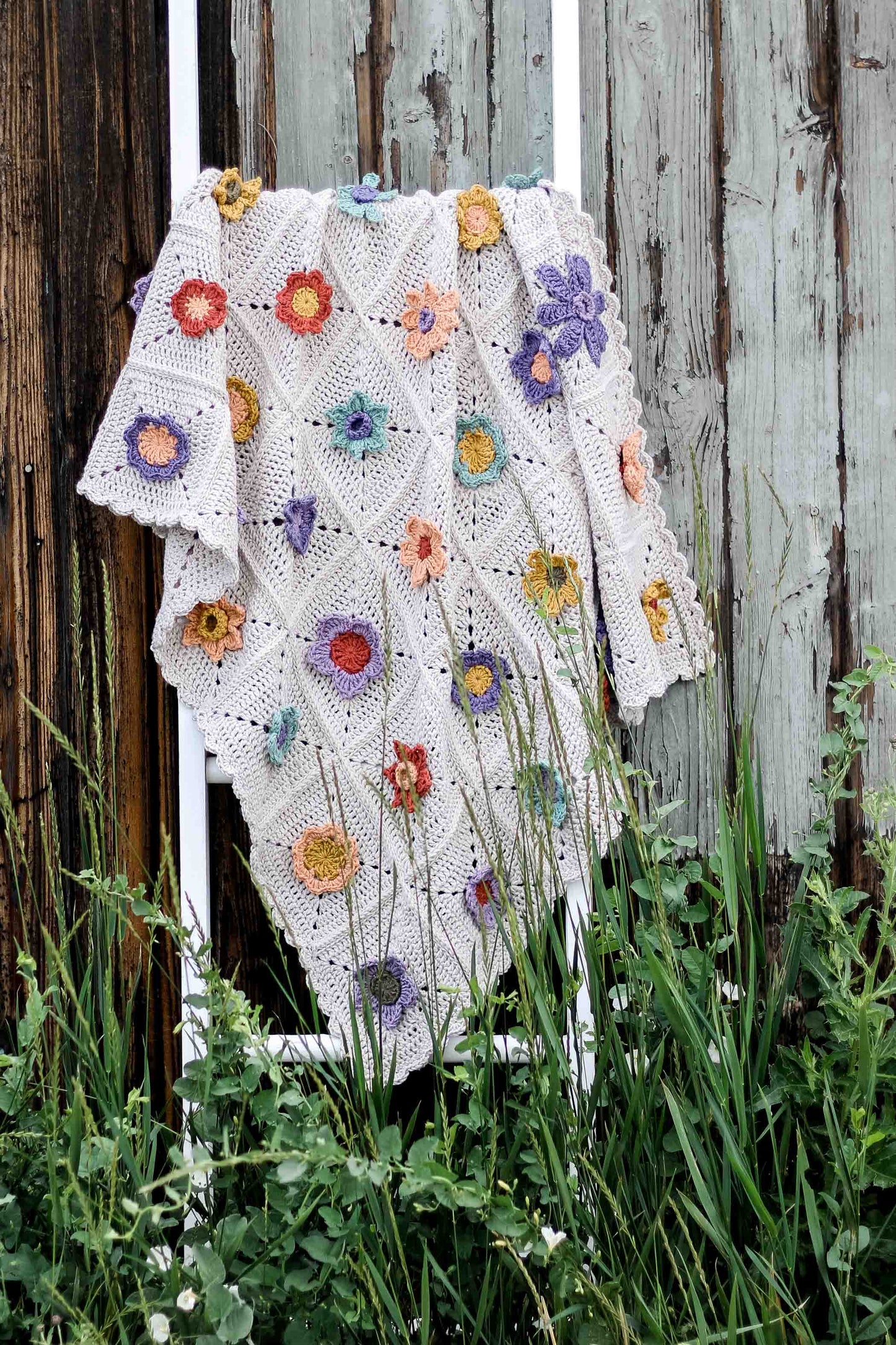 The Gathered Garden Blanket Pattern E-book