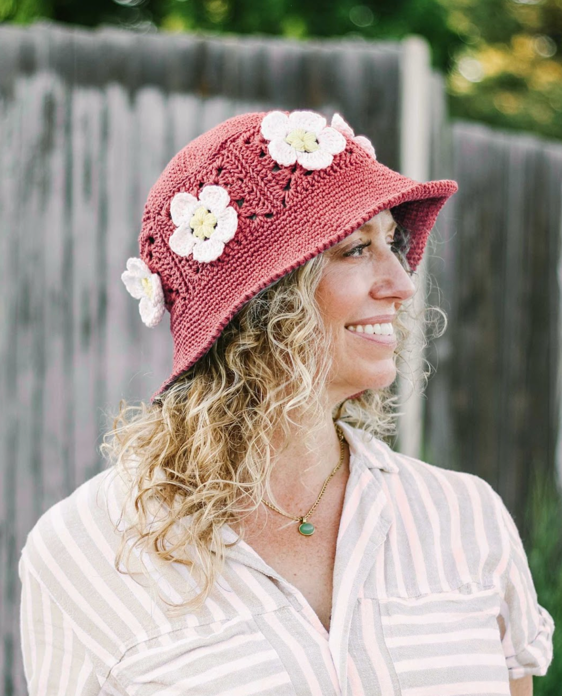 Petalpatch Bucket Hat Pattern E-book PDF