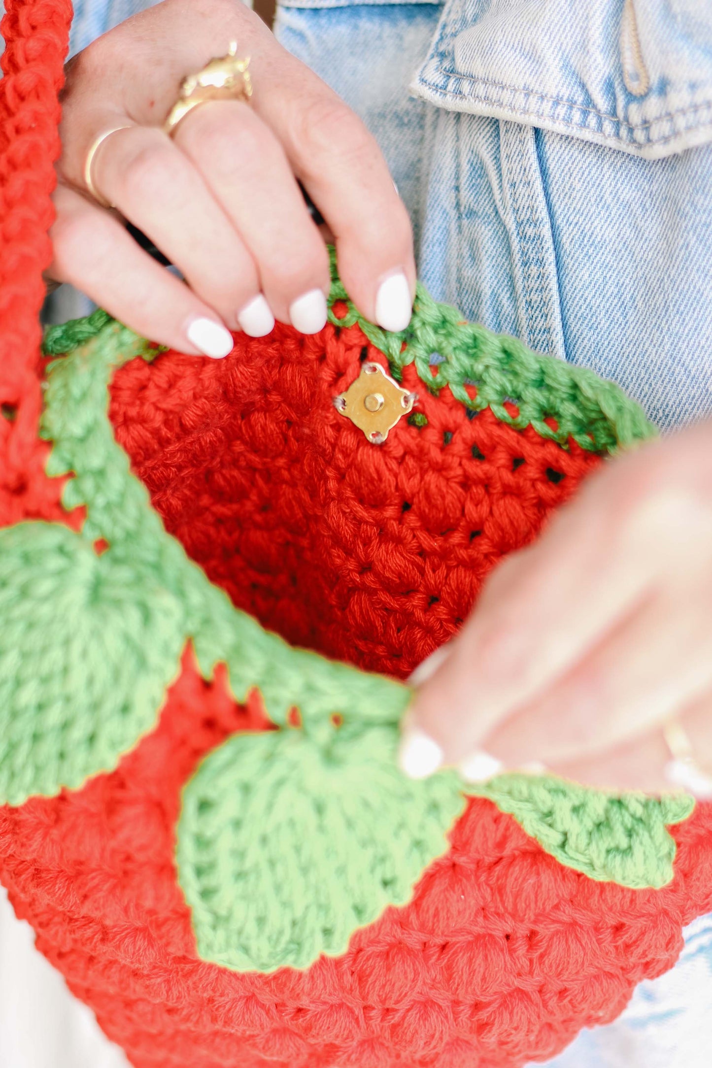 Strawberry Season Purse Crochet Pattern